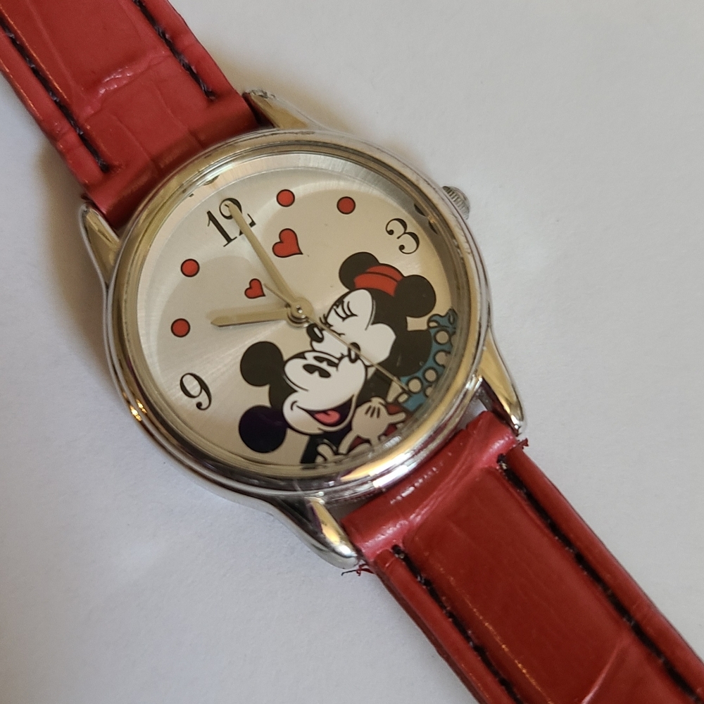Disney Mickey & Minnie Love Watch